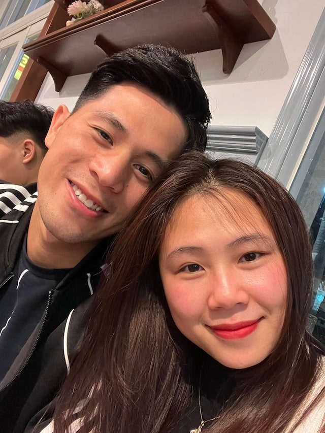 Hành trình 8 năm yêu bình yên bên nhau của cặp đôi