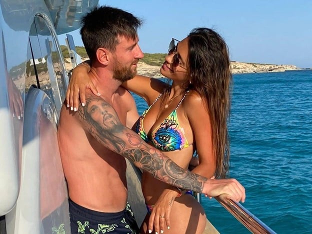 Antonella Roccuzzo và Messi yêu nhau từ thời thơ ấu ở quê nhà