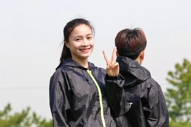 Nước da trắng sáng của Hoàng Thị Loan dù phải luyện tập dưới nắng thường xuyên