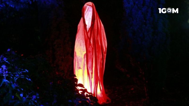 Mơ ma mặc áo đỏ là lời cảnh báo