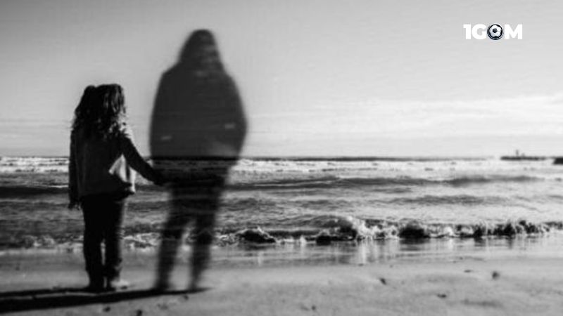 Người thân dắt mình đi đâu đó nhớ chú ý đi lại