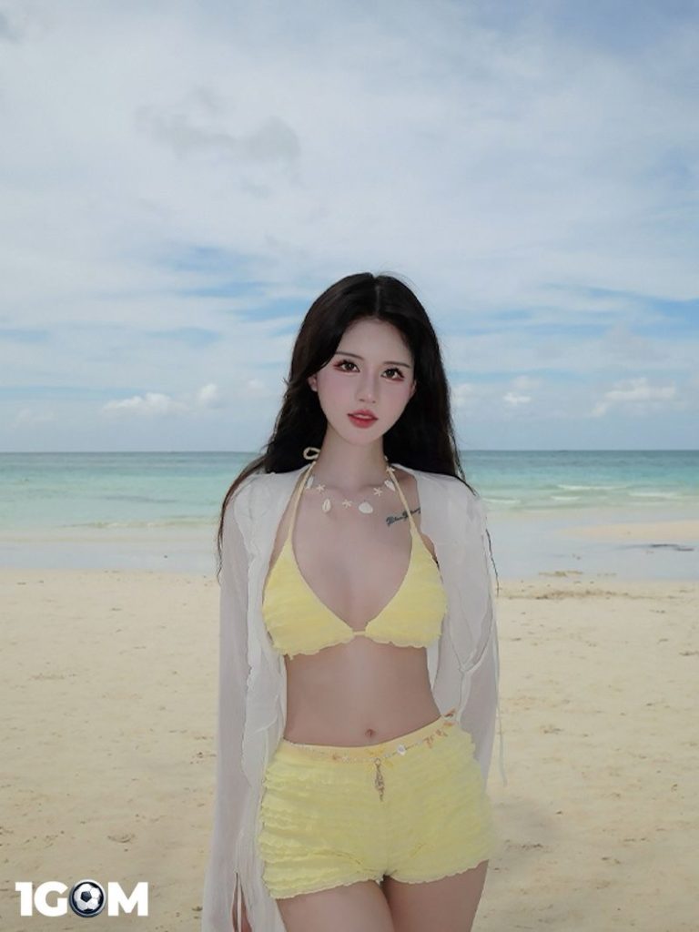 gai xinh bikini 11