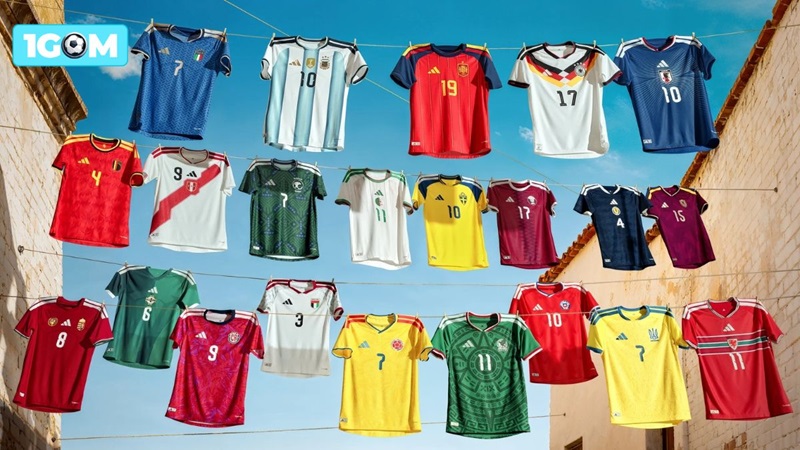Hàng loạt thương hiệu thời trang tên tuổi đã góp mặt tài trợ cho các áo thi đấu World Cup
